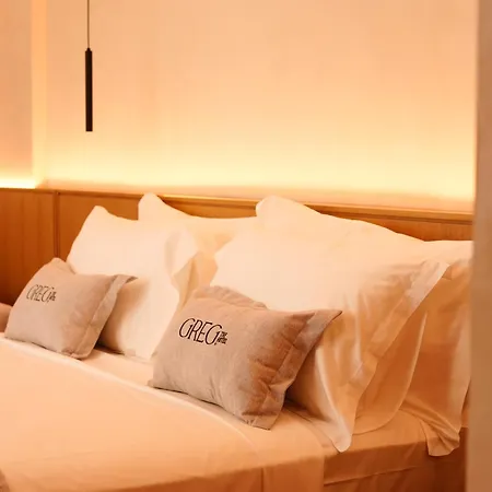 فندق Greg 4*